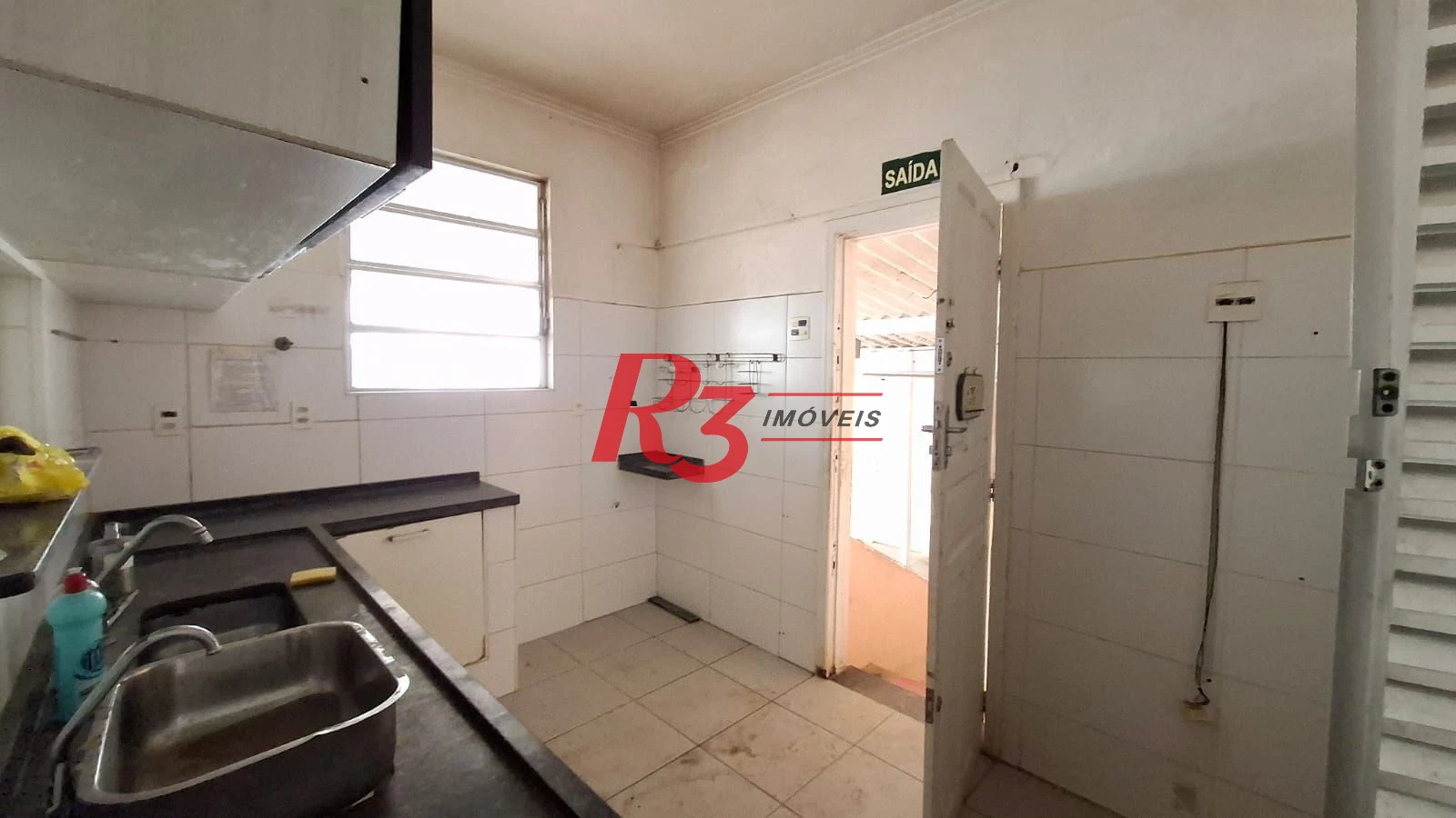 Casa com 4 dormitórios para alugar, 239 m² por R$ 9.550,00/mês - Boqueirão - Santos/SP