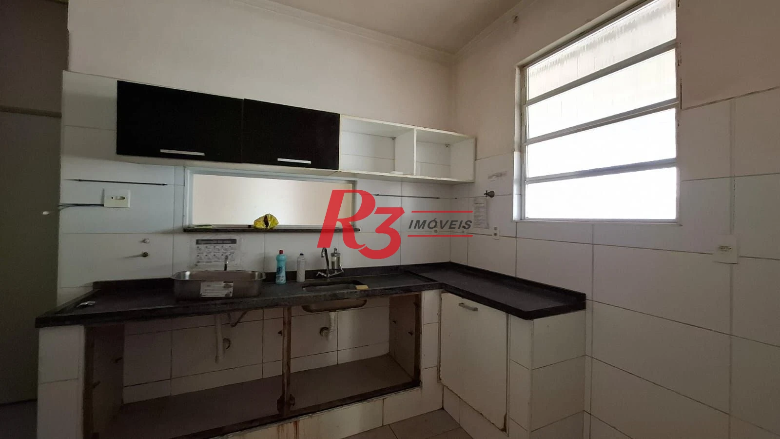 Casa com 4 dormitórios para alugar, 239 m² por R$ 9.550,00/mês - Boqueirão - Santos/SP