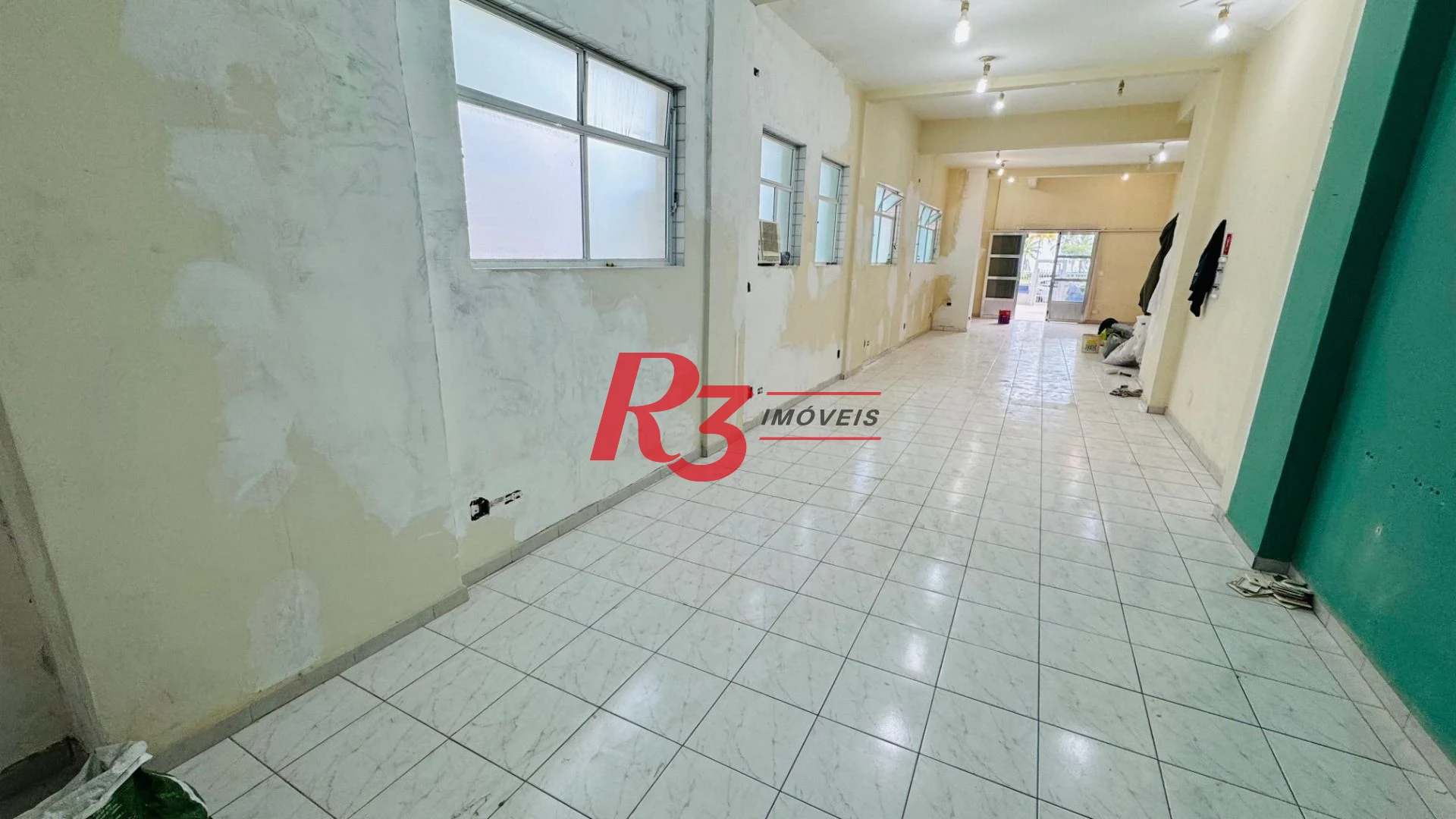 Loja para alugar, 87 m² por R$ 4.842,00/mês - Pompéia - Santos/SP