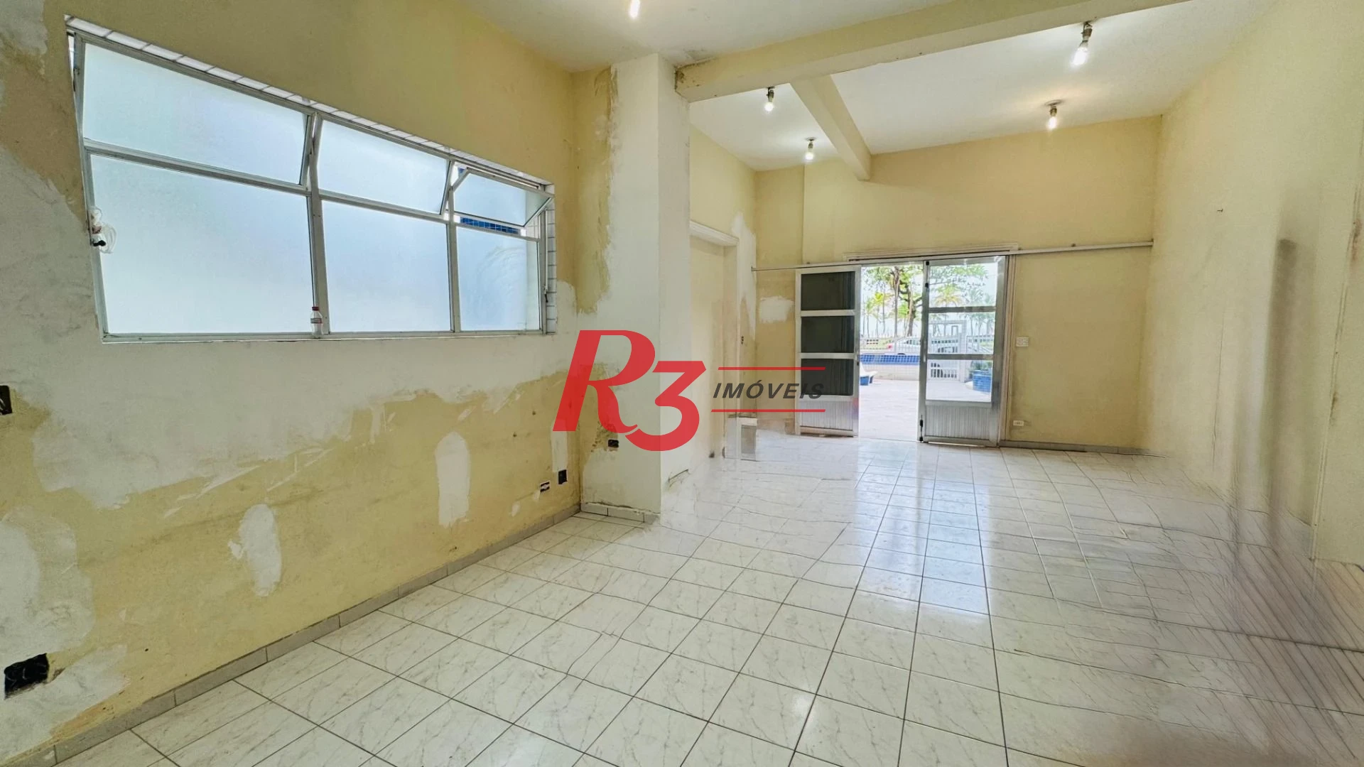 Loja para alugar, 87 m² por R$ 4.842,00/mês - Pompéia - Santos/SP