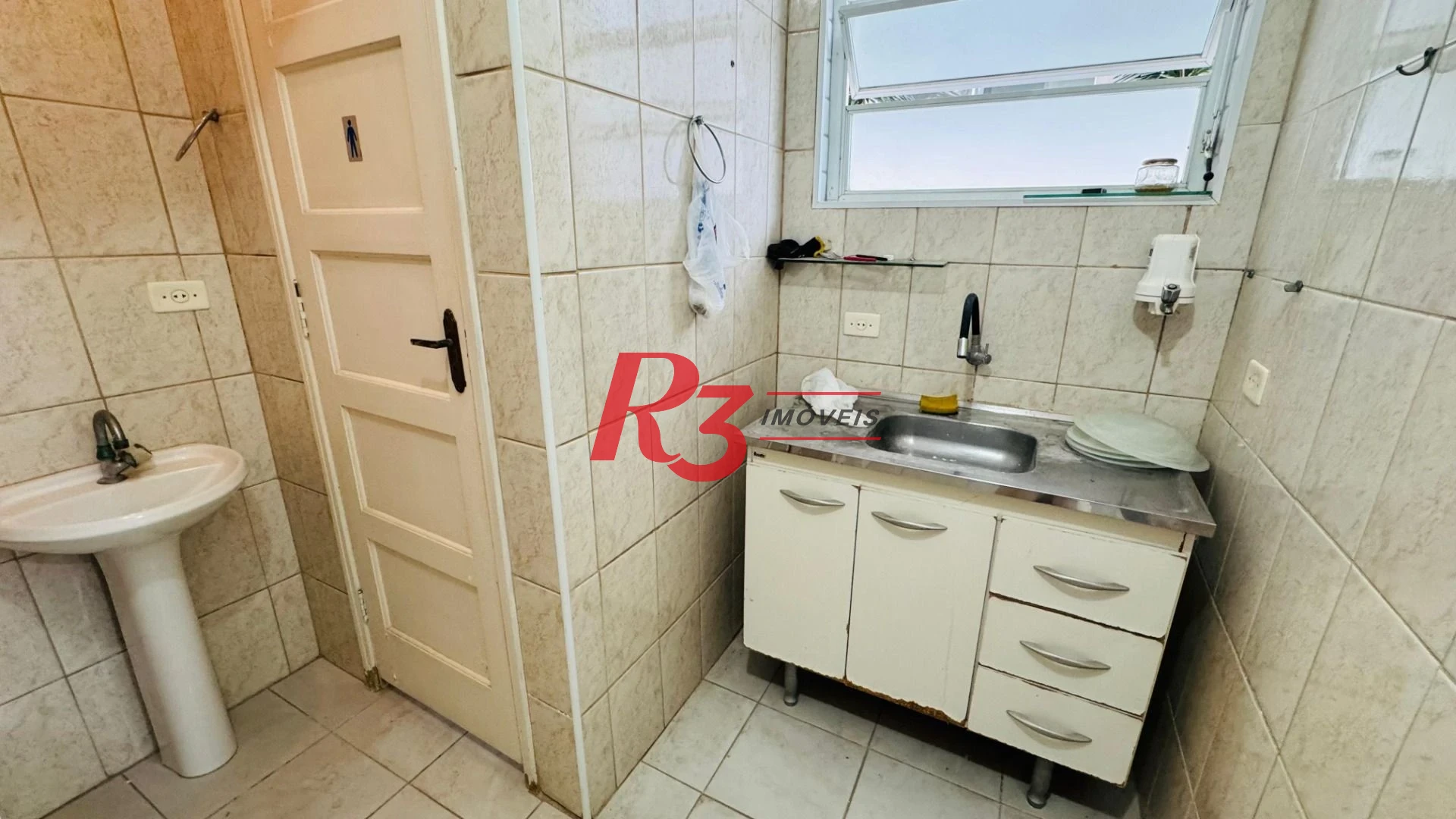 Loja para alugar, 87 m² por R$ 4.842,00/mês - Pompéia - Santos/SP