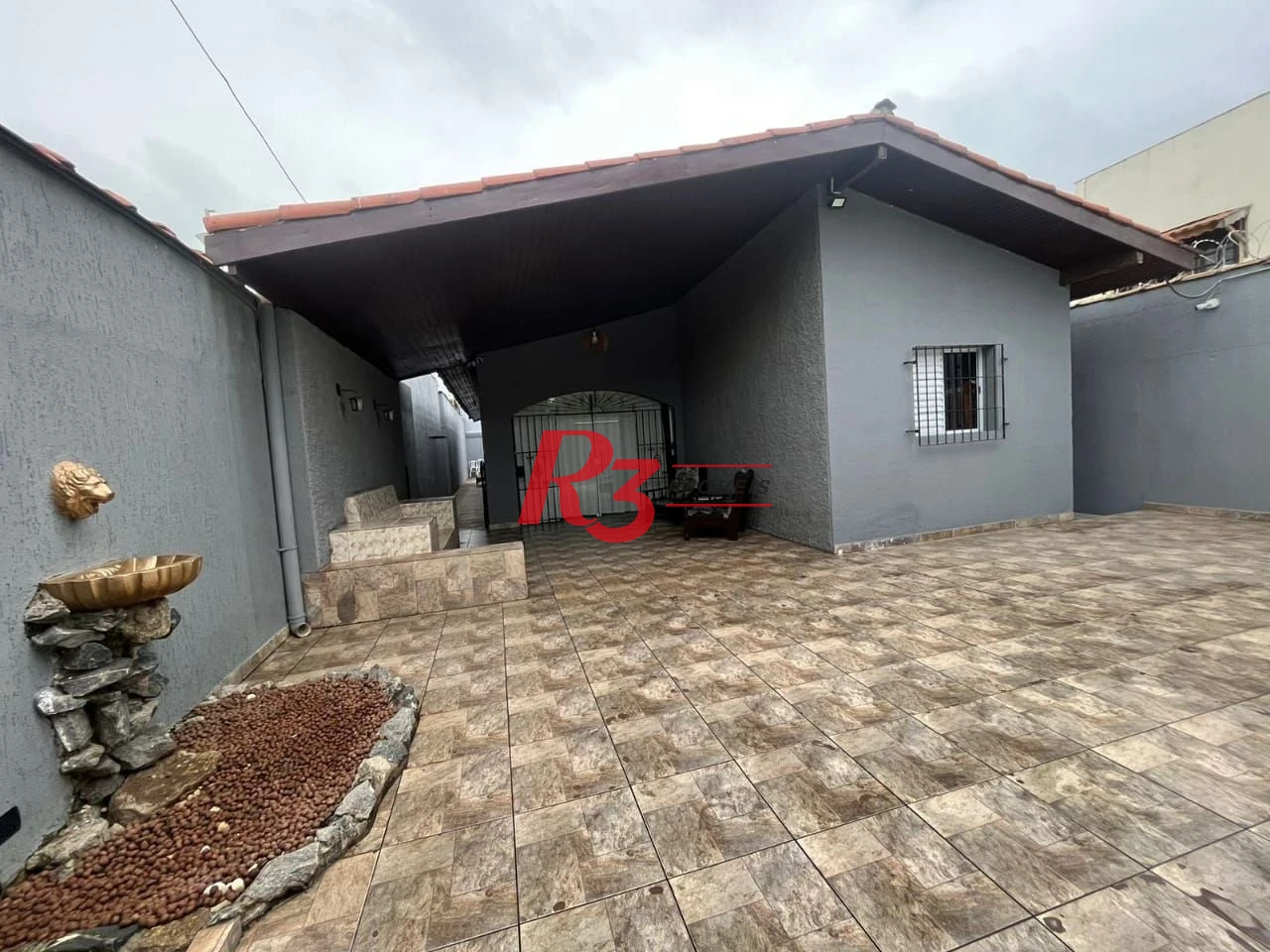 Casa com 4 dormitórios à venda, 139 m² por R$ 670.000,00 - Jardim Virginia - Guarujá/SP