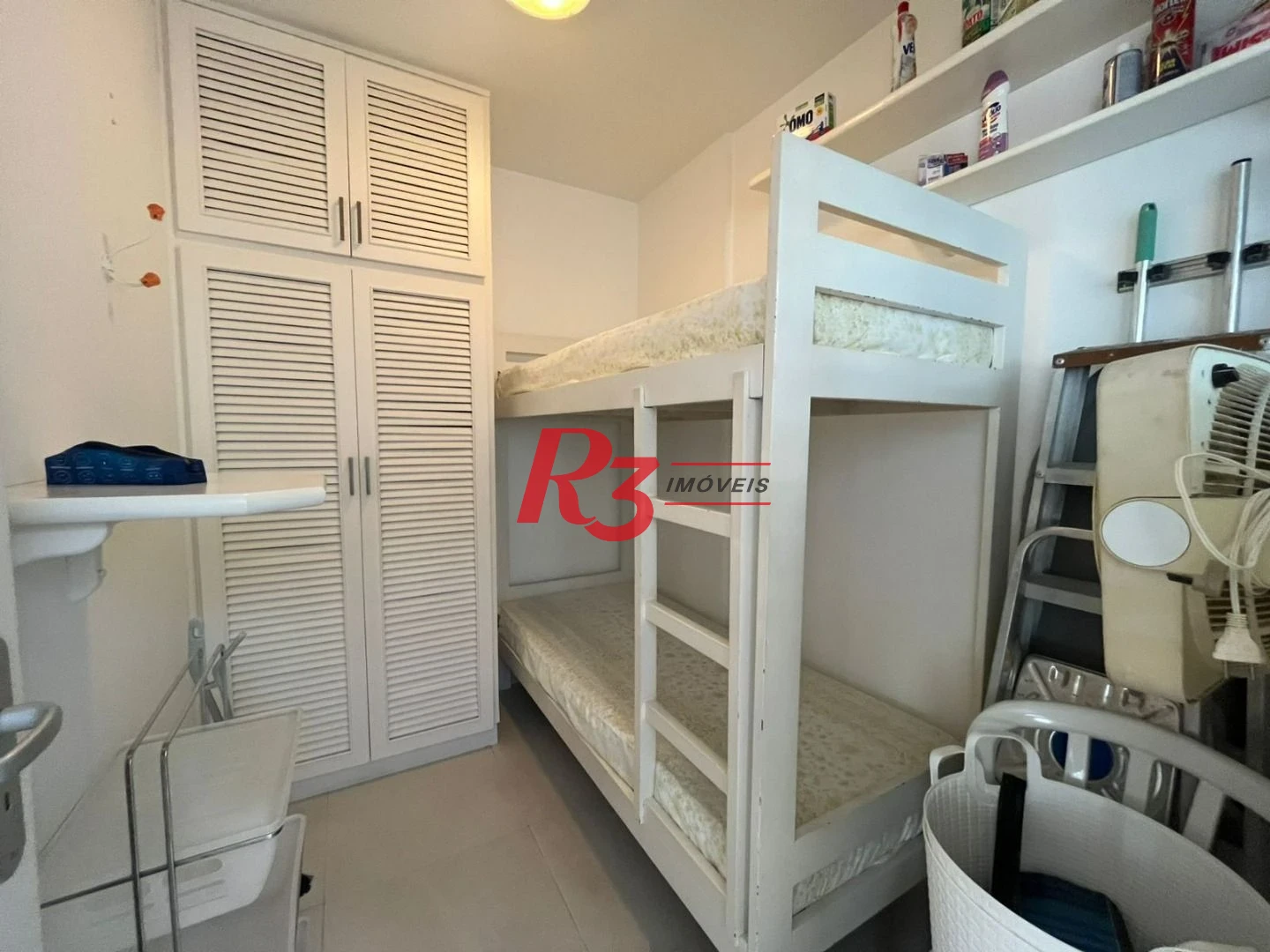 Apartamento com 3 dormitórios à venda, 120 m² por R$ 1.300.000,00 - Centro - Guarujá/SP