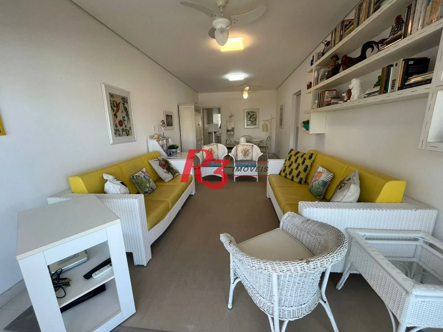 Apartamento com 3 dormitórios à venda, 120 m² por R$ 1.300.000,00 - Centro - Guarujá/SP
