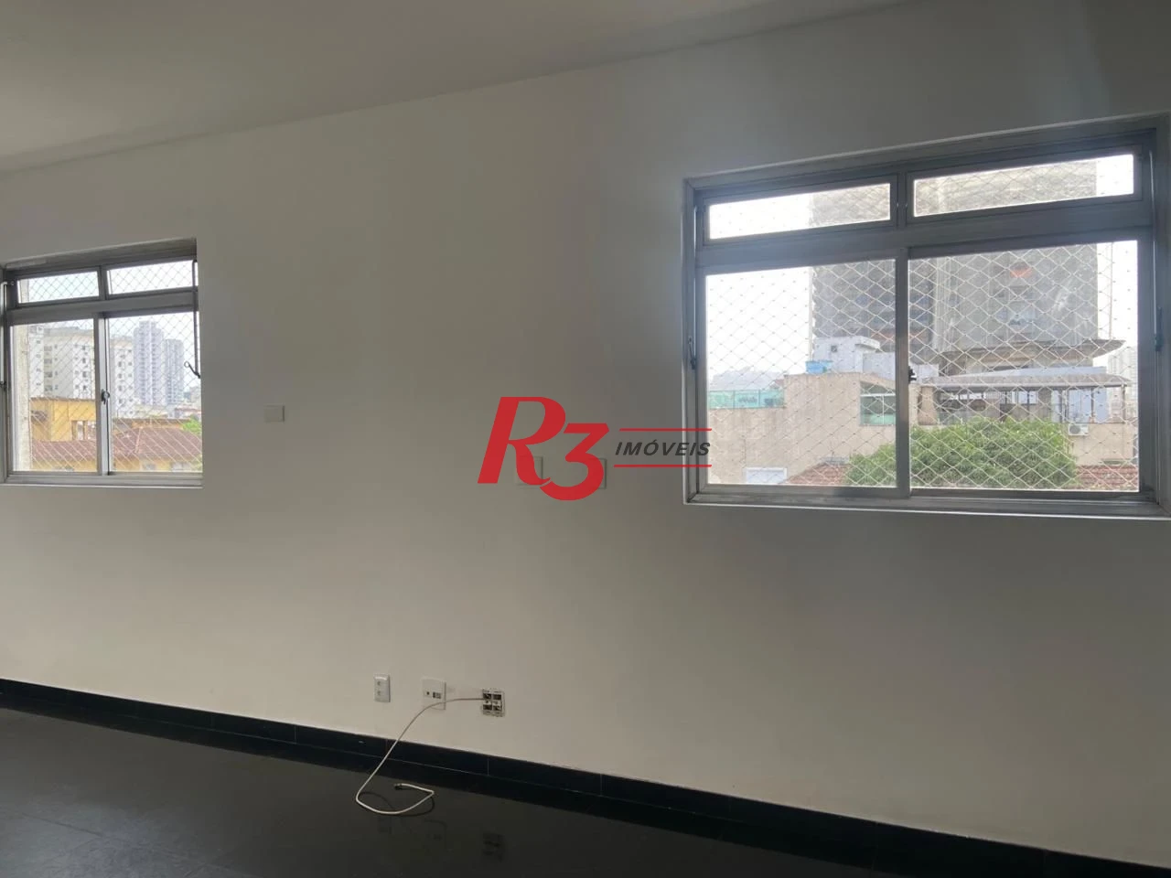 Cobertura com 5 dormitórios à venda, 422 m² por R$ 1.250.000,00 - Encruzilhada - Santos/SP