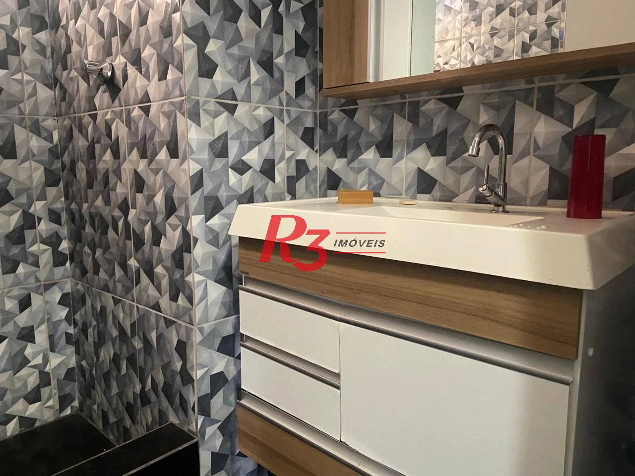 Cobertura com 5 dormitórios à venda, 422 m² por R$ 1.250.000,00 - Encruzilhada - Santos/SP