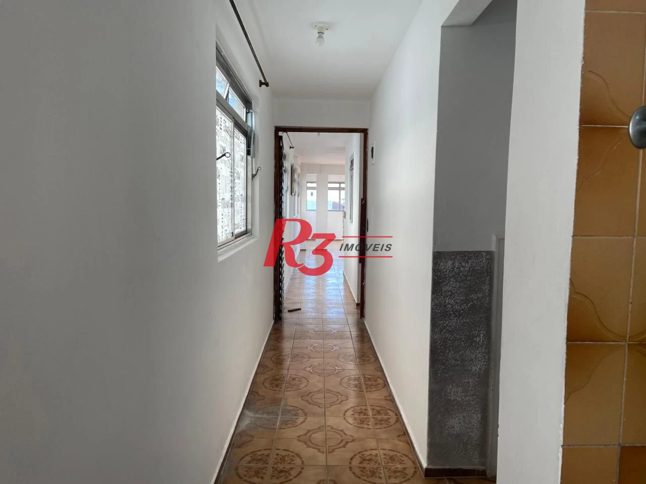 Cobertura com 5 dormitórios à venda, 422 m² por R$ 1.250.000,00 - Encruzilhada - Santos/SP