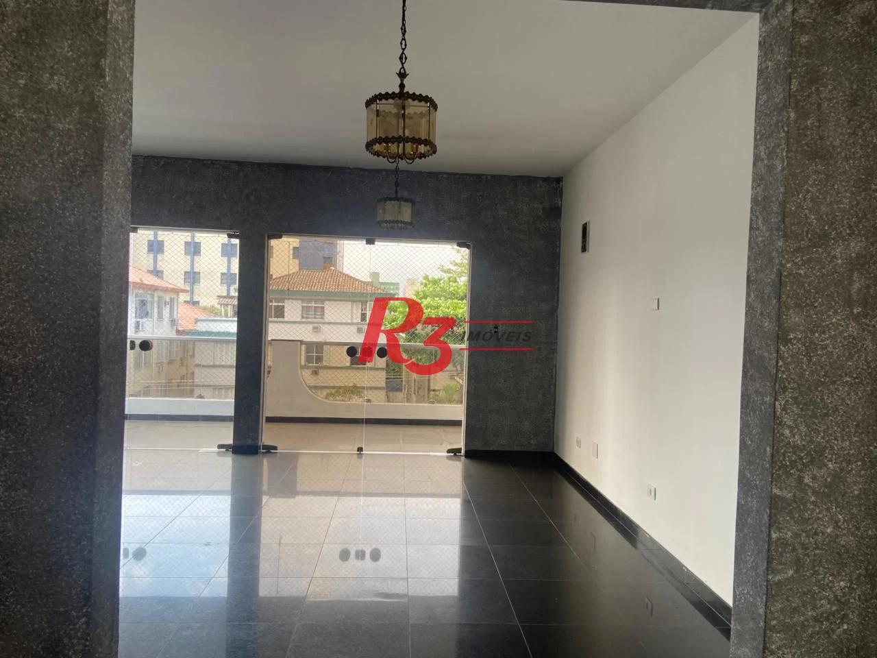 Cobertura com 5 dormitórios à venda, 422 m² por R$ 1.250.000,00 - Encruzilhada - Santos/SP