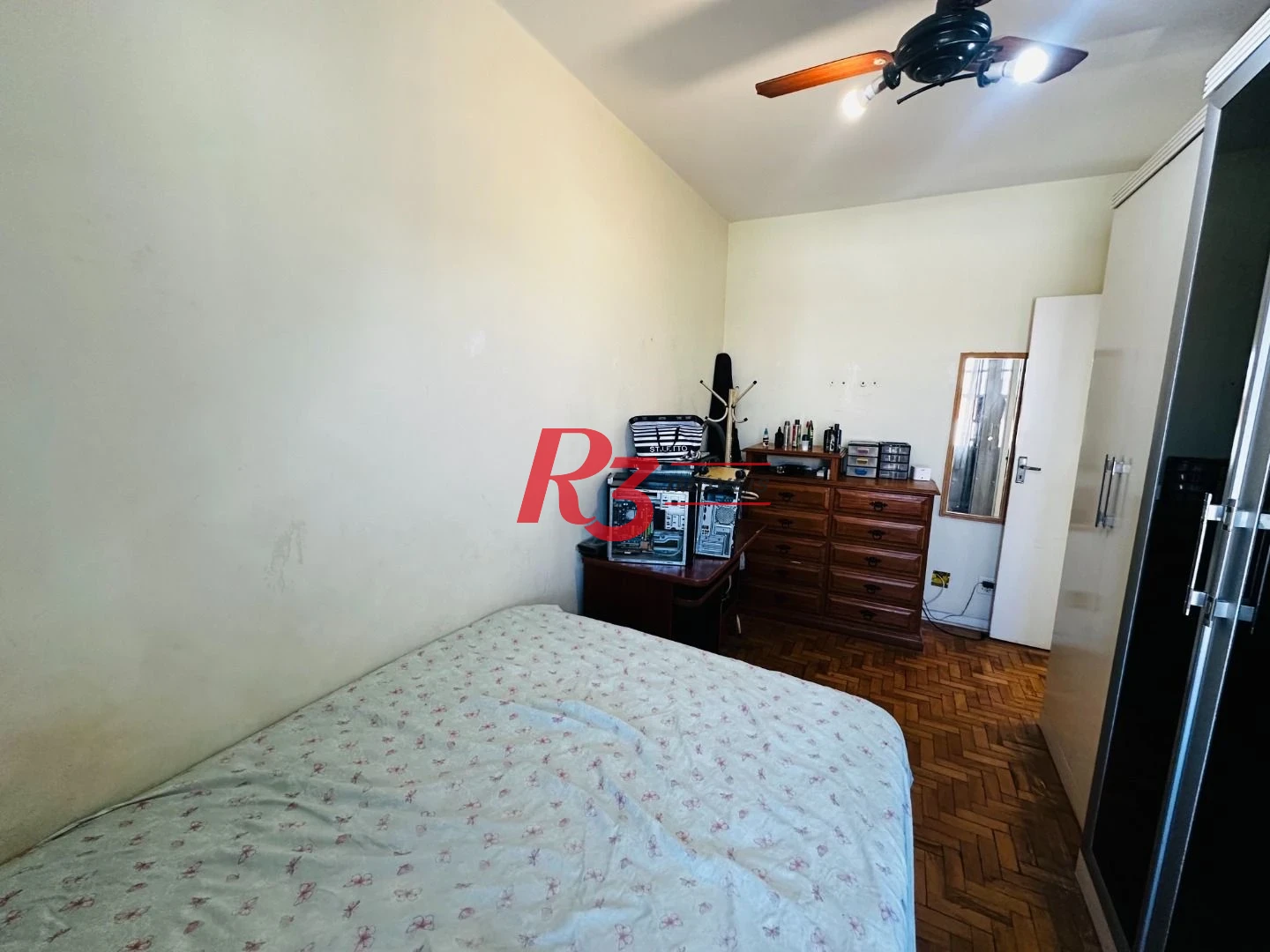 Apartamento com 3 dormitórios à venda, 104 m² por R$ 590.000,00 - Campo Grande - Santos/SP