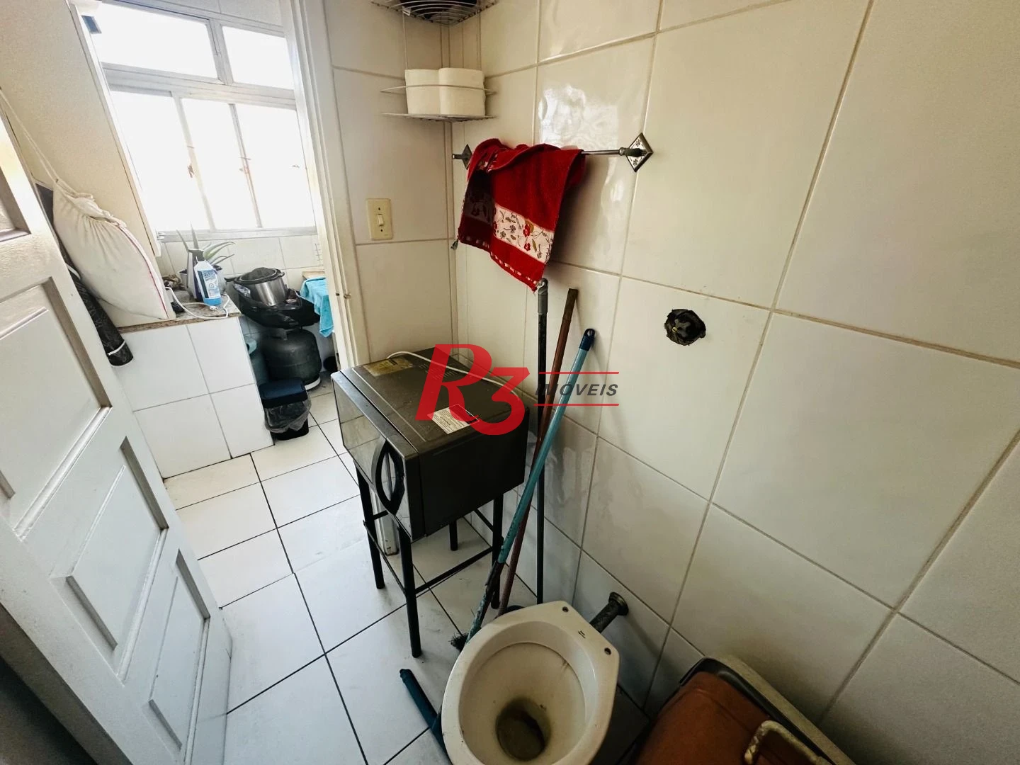 Apartamento com 3 dormitórios à venda, 104 m² por R$ 590.000,00 - Campo Grande - Santos/SP