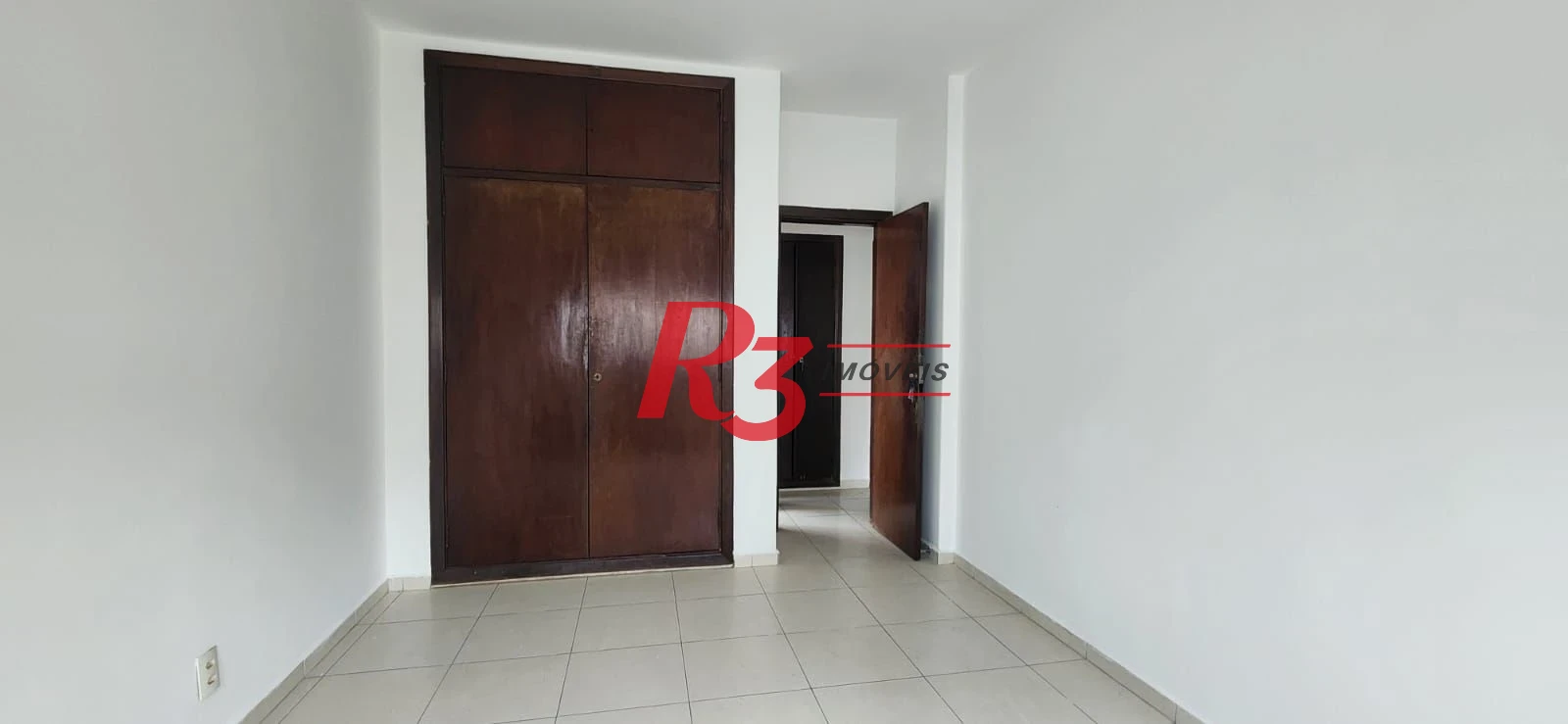 Apartamento com 3 dormitórios à venda, 107 m² por R$ 595.000,00 - Boqueirão - Santos/SP