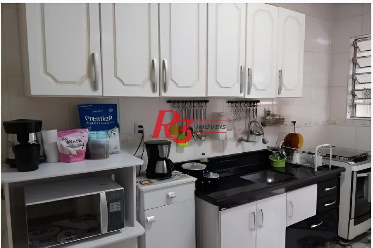 Apartamento com 2 dormitórios à venda, 72 m² por R$ 350.000,00 - Encruzilhada - Santos/SP
