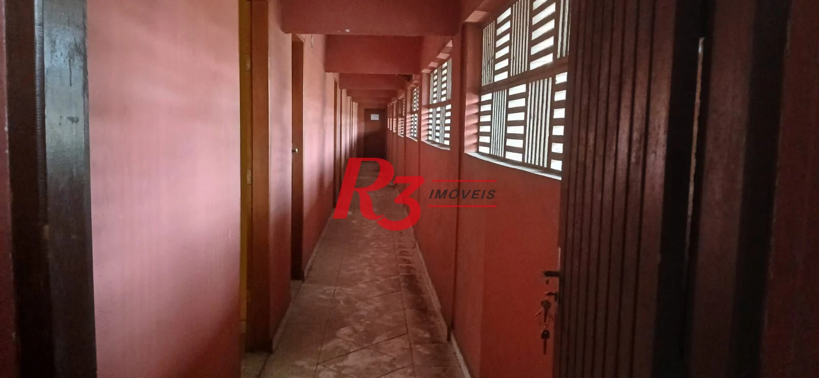 Excelente oportunidade para locação e/ou compra com 24 suítes,  em ótima localização de Cubatão,  ideal para pousada, alojamento, etc...