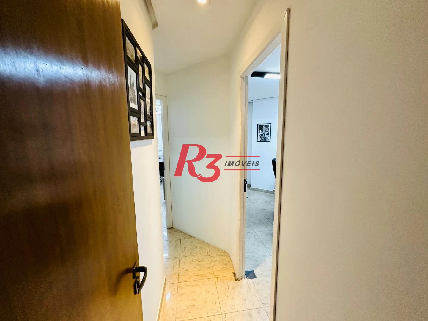 Sala, 53 m² - venda por R$ 300.000,00 ou aluguel por R$ 3.000,00/mês - Vila Nova - Santos/SP