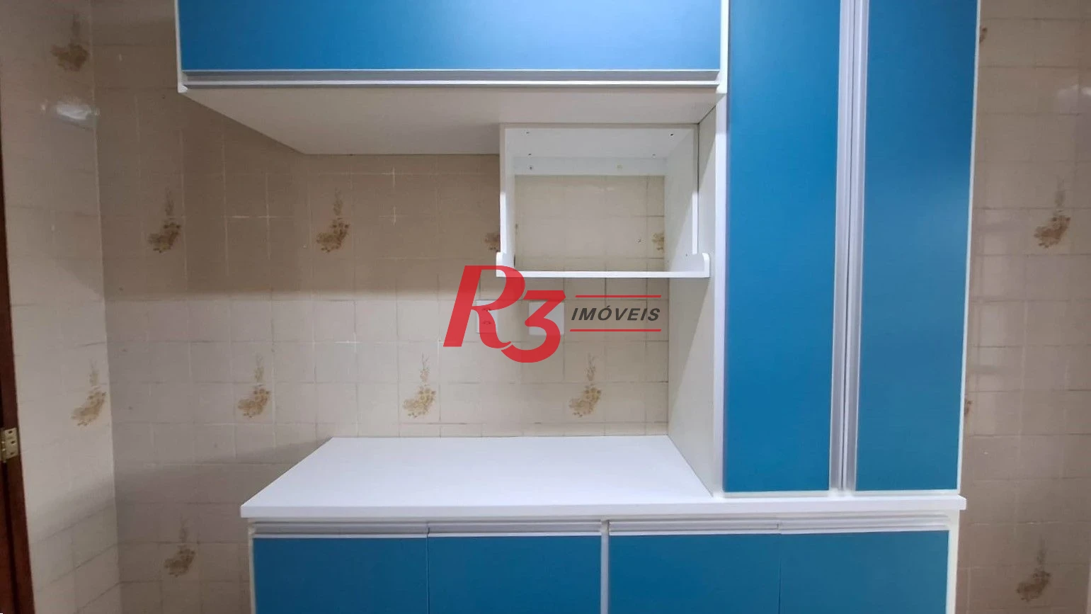 Apartamento com 2 dormitórios à venda, 84 m² por R$ 420.000,00 - Centro - São Vicente/SP