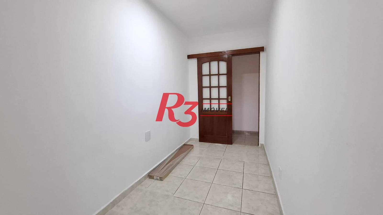 Apartamento com 2 dormitórios à venda, 84 m² por R$ 420.000,00 - Centro - São Vicente/SP