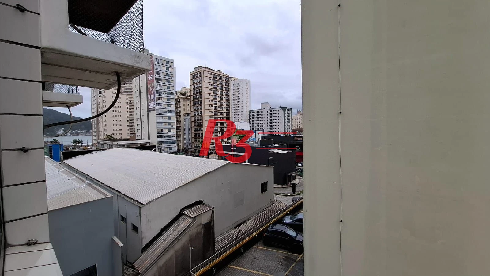Apartamento com 2 dormitórios à venda, 84 m² por R$ 420.000,00 - Centro - São Vicente/SP