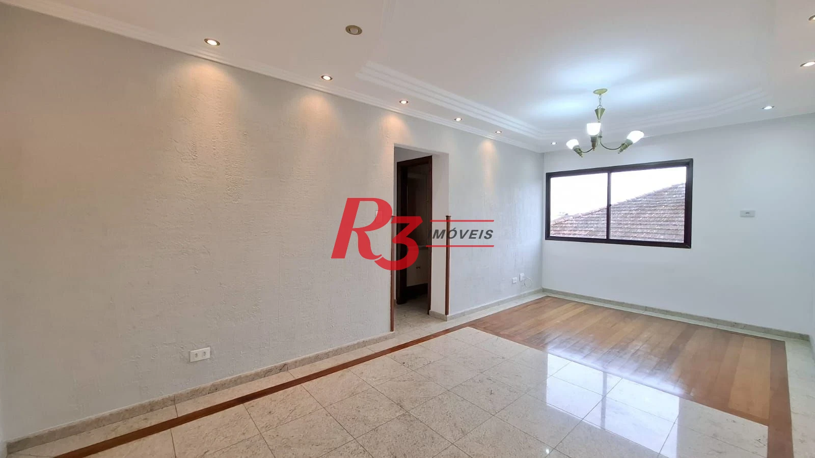 Apartamento com 2 dormitórios à venda, 84 m² por R$ 420.000,00 - Centro - São Vicente/SP