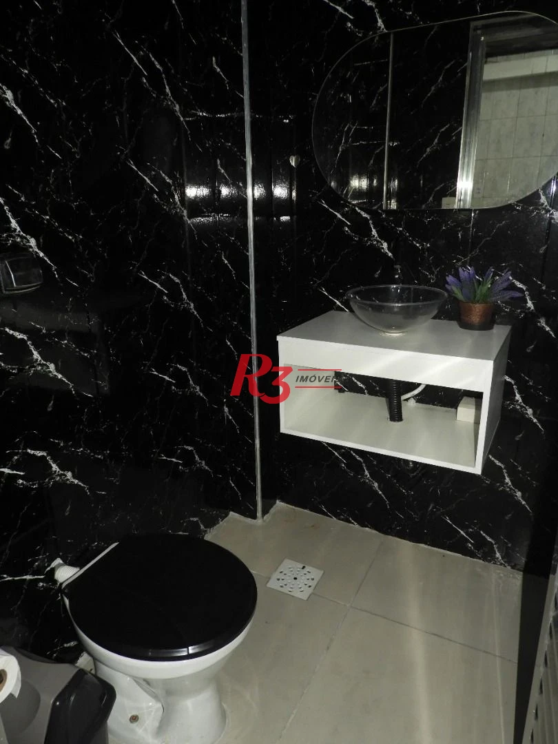 Loja à venda, 72 m² por R$ 640.000,00 - Gonzaga - Santos/SP