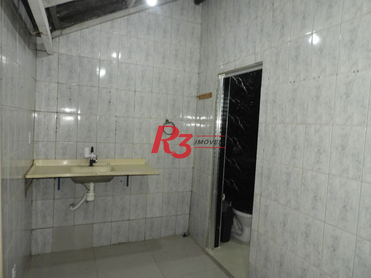 Loja à venda, 72 m² por R$ 640.000,00 - Gonzaga - Santos/SP