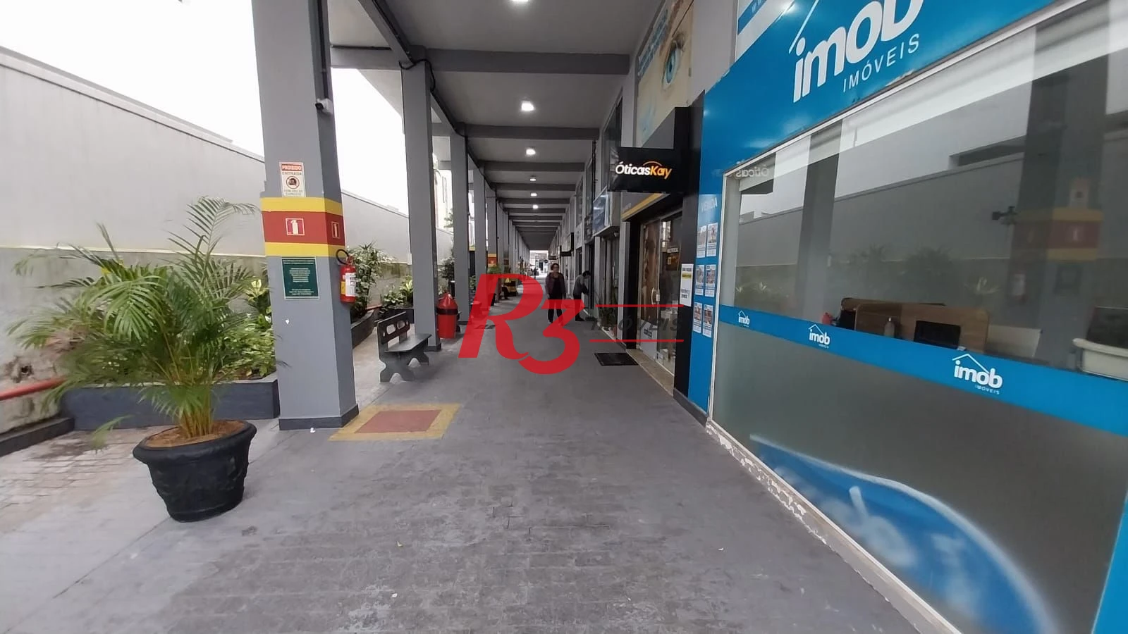 Loja à venda, 72 m² por R$ 640.000,00 - Gonzaga - Santos/SP