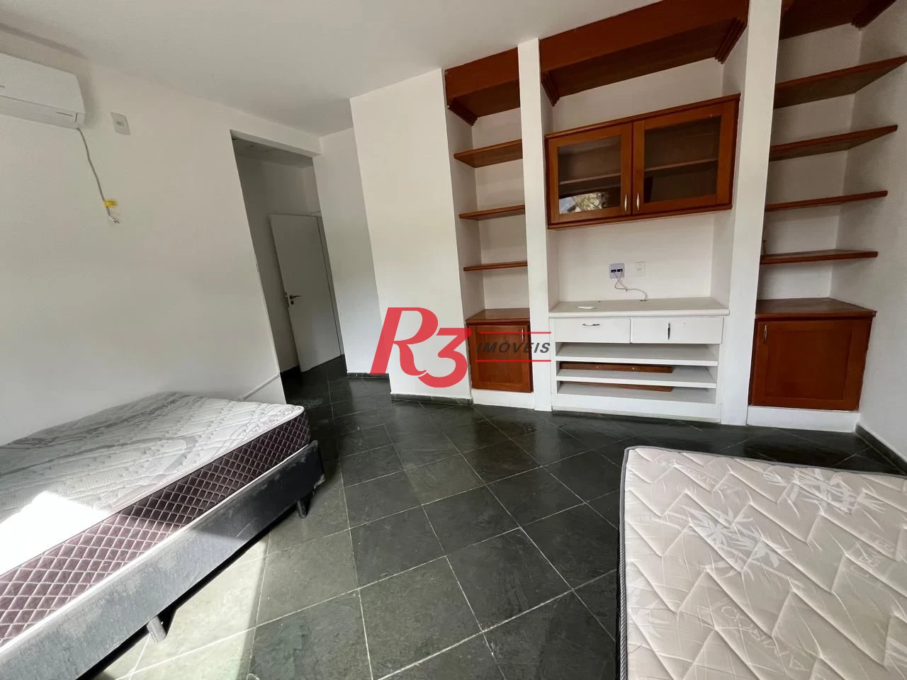 Casa com 4 dormitórios, 300 m² - venda por R$ 1.100.000,00 ou aluguel por R$ 6.717,52/mês - Balneário Cidade Atlântica - Guarujá/SP