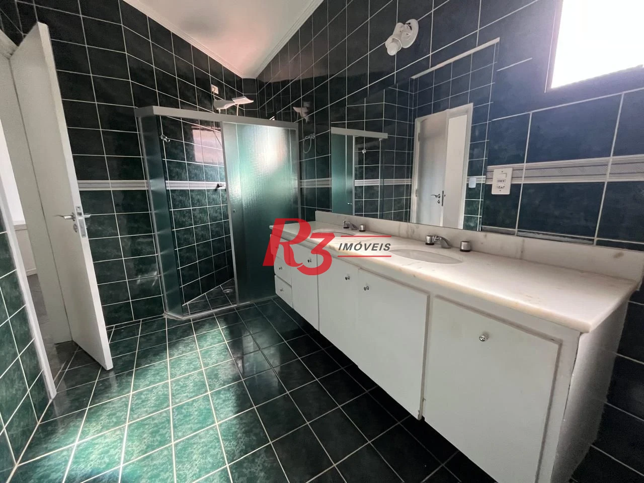 Casa com 4 dormitórios, 300 m² - venda por R$ 1.100.000,00 ou aluguel por R$ 6.717,52/mês - Balneário Cidade Atlântica - Guarujá/SP