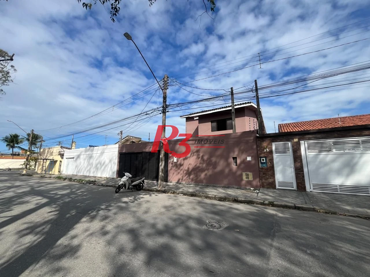 Casa com 4 dormitórios, 300 m² - venda por R$ 1.100.000,00 ou aluguel por R$ 6.717,52/mês - Balneário Cidade Atlântica - Guarujá/SP