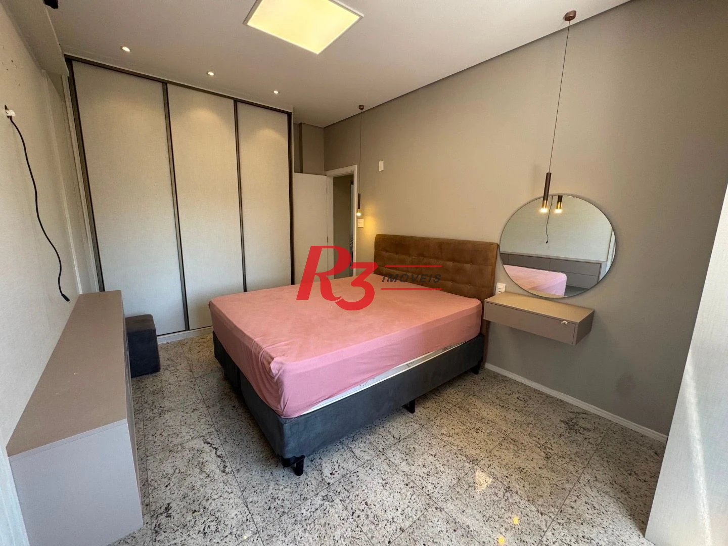Apartamento com 2 dormitórios para alugar, 107 m² por R$ 9.000,01/mês - Ponta da Praia - Santos/SP