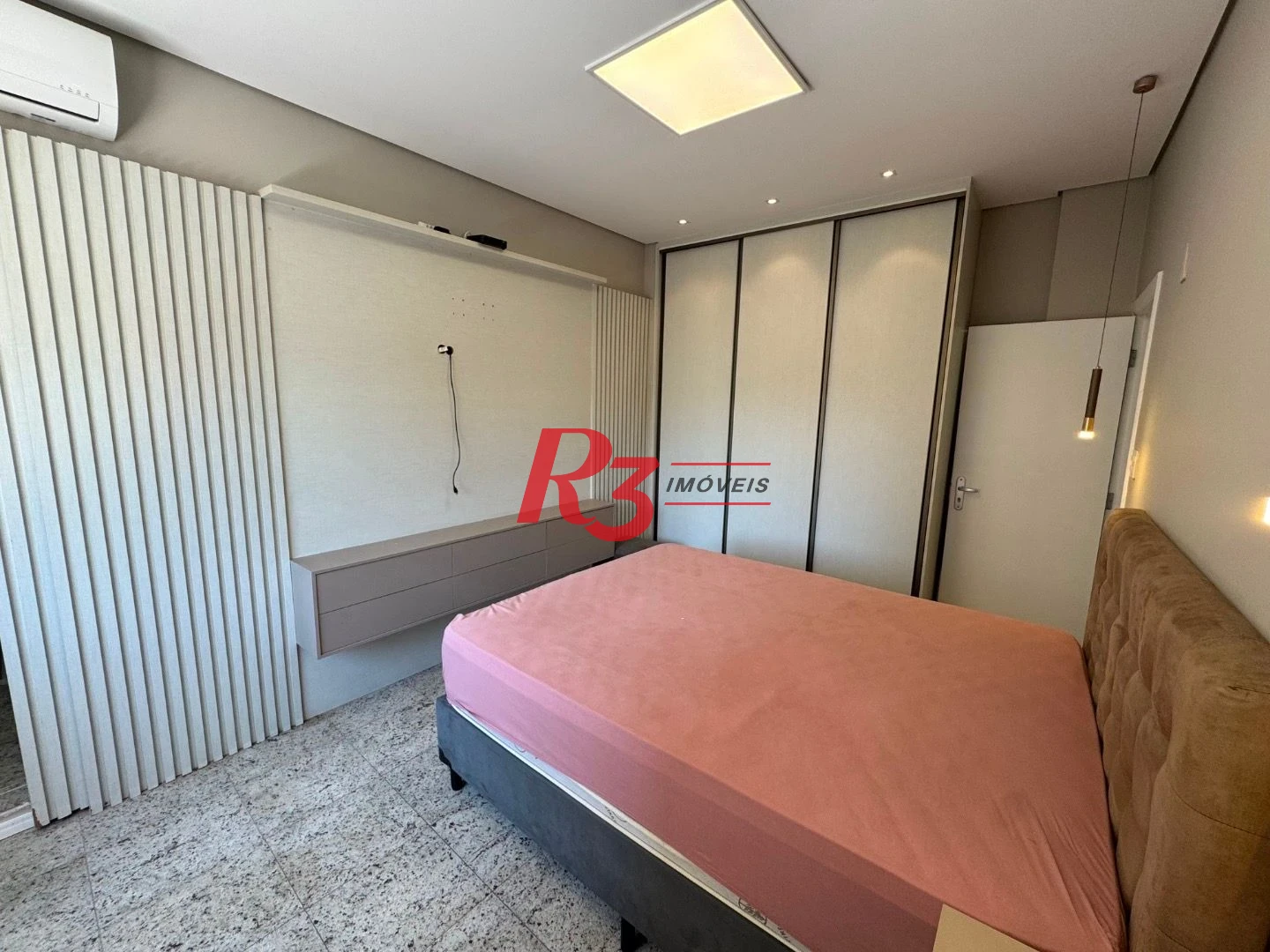 Apartamento com 2 dormitórios para alugar, 107 m² por R$ 9.000,01/mês - Ponta da Praia - Santos/SP