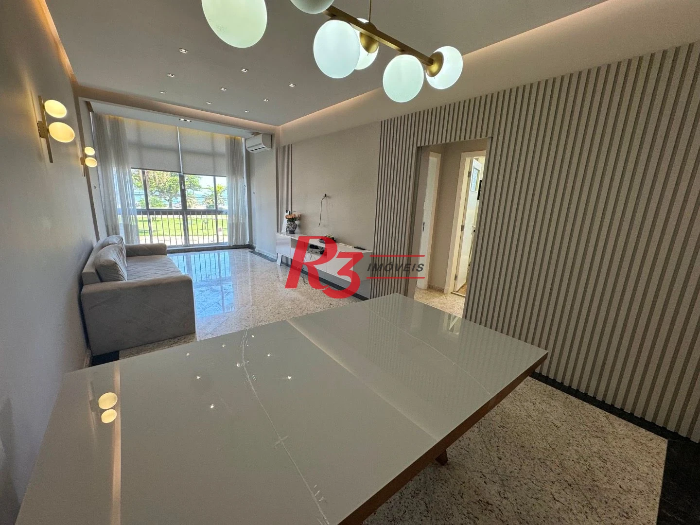Apartamento com 2 dormitórios para alugar, 107 m² por R$ 9.000,01/mês - Ponta da Praia - Santos/SP