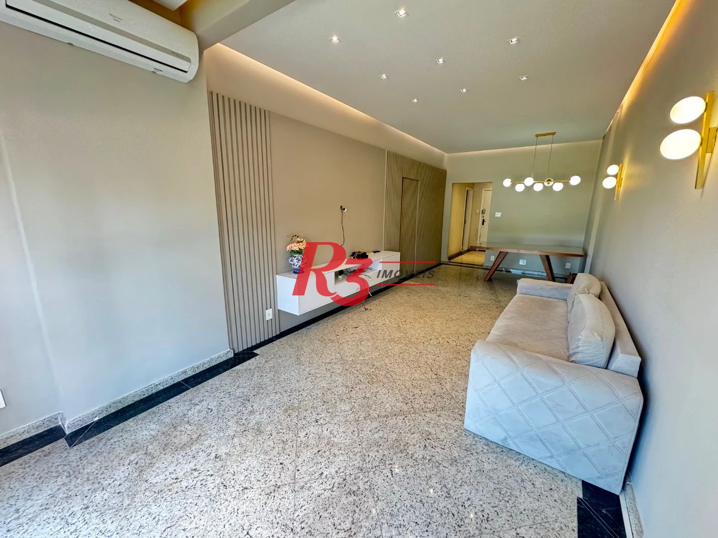 Apartamento com 2 dormitórios para alugar, 107 m² por R$ 9.000,01/mês - Ponta da Praia - Santos/SP