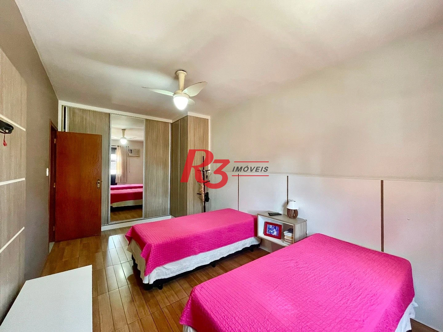 Apartamento, 150 m² - venda por R$ 1.500.000,00 ou aluguel por R$ 18.000,00/mês - Ponta da Praia - Santos/SP