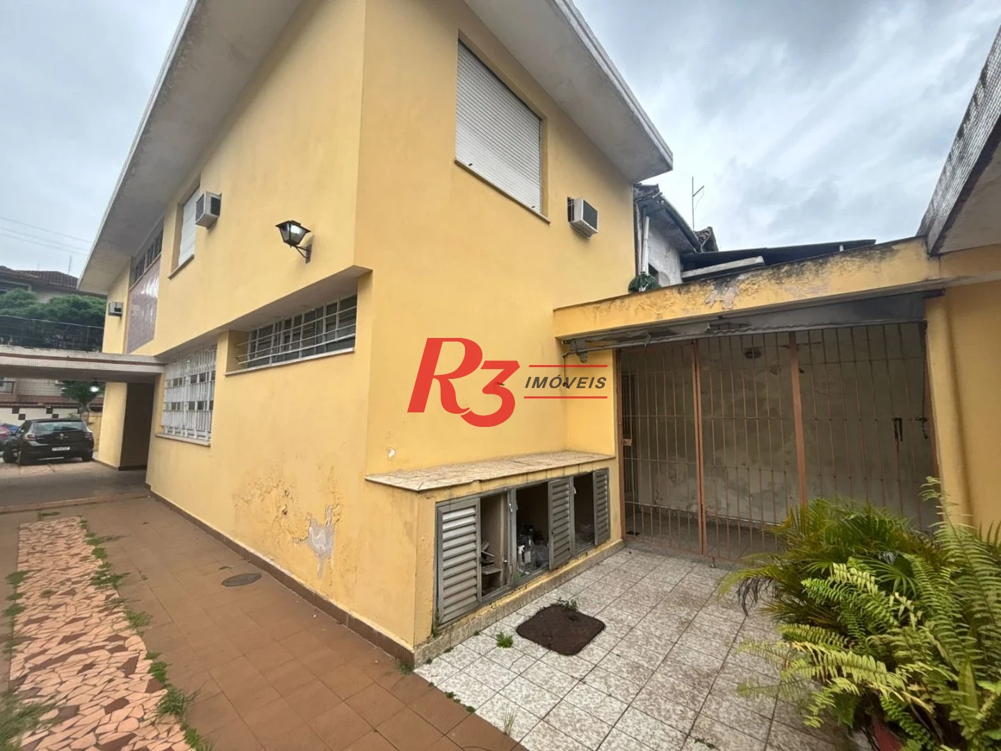 Sobrado para alugar, 250 m² por R$ 21.300,01/mês - Encruzilhada - Santos/SP