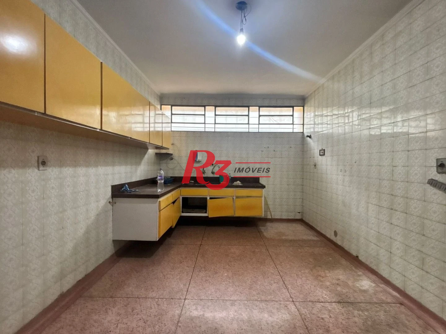 Sobrado para alugar, 250 m² por R$ 21.300,01/mês - Encruzilhada - Santos/SP