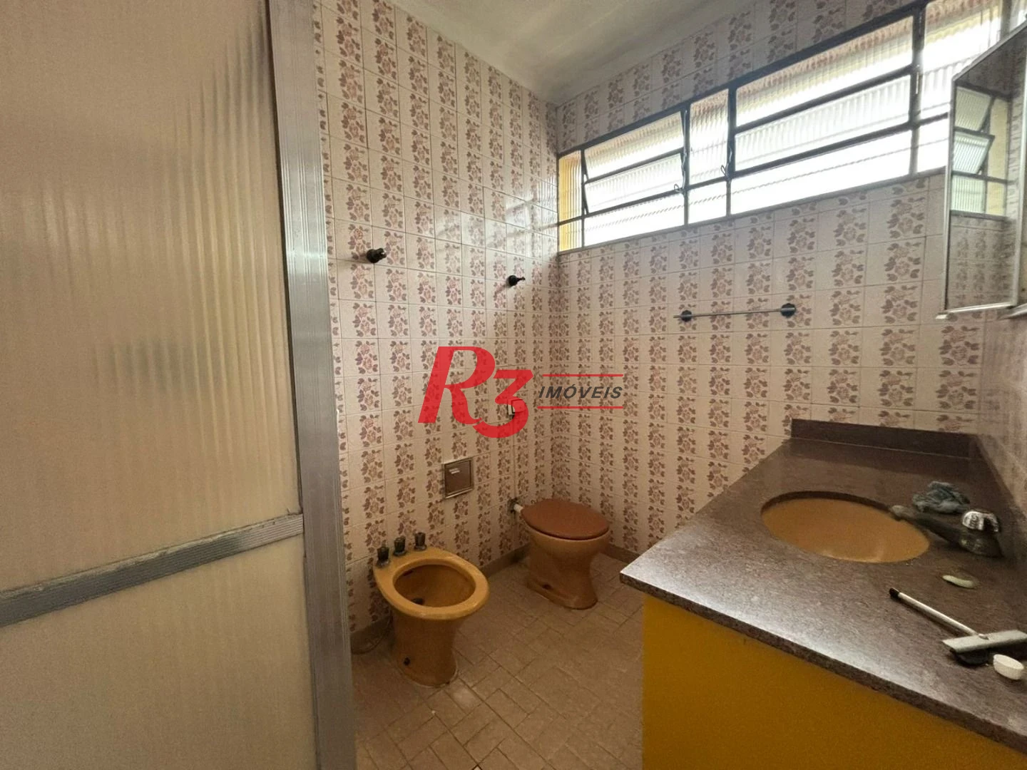 Sobrado para alugar, 250 m² por R$ 21.300,01/mês - Encruzilhada - Santos/SP