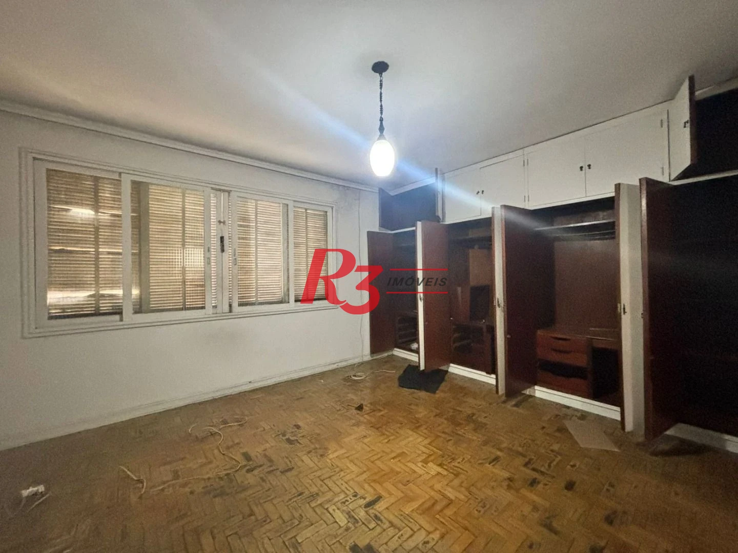 Sobrado para alugar, 250 m² por R$ 21.300,01/mês - Encruzilhada - Santos/SP