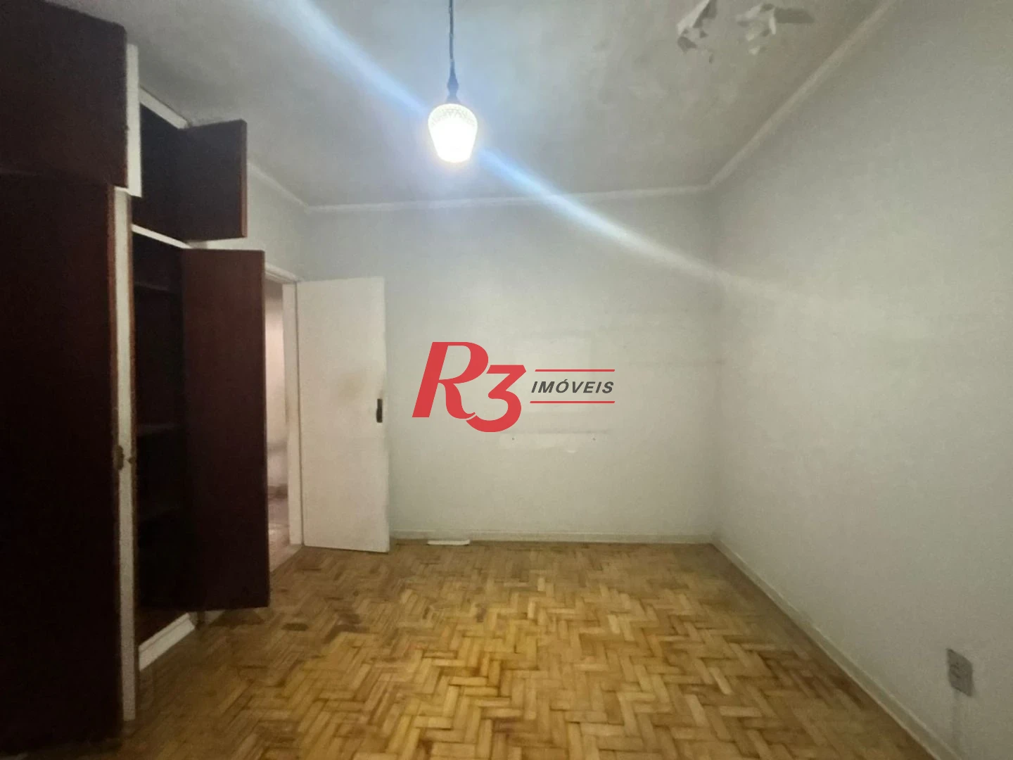 Sobrado para alugar, 250 m² por R$ 21.300,01/mês - Encruzilhada - Santos/SP