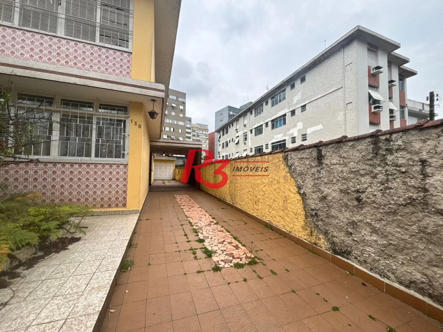 Sobrado para alugar, 250 m² por R$ 21.300,01/mês - Encruzilhada - Santos/SP