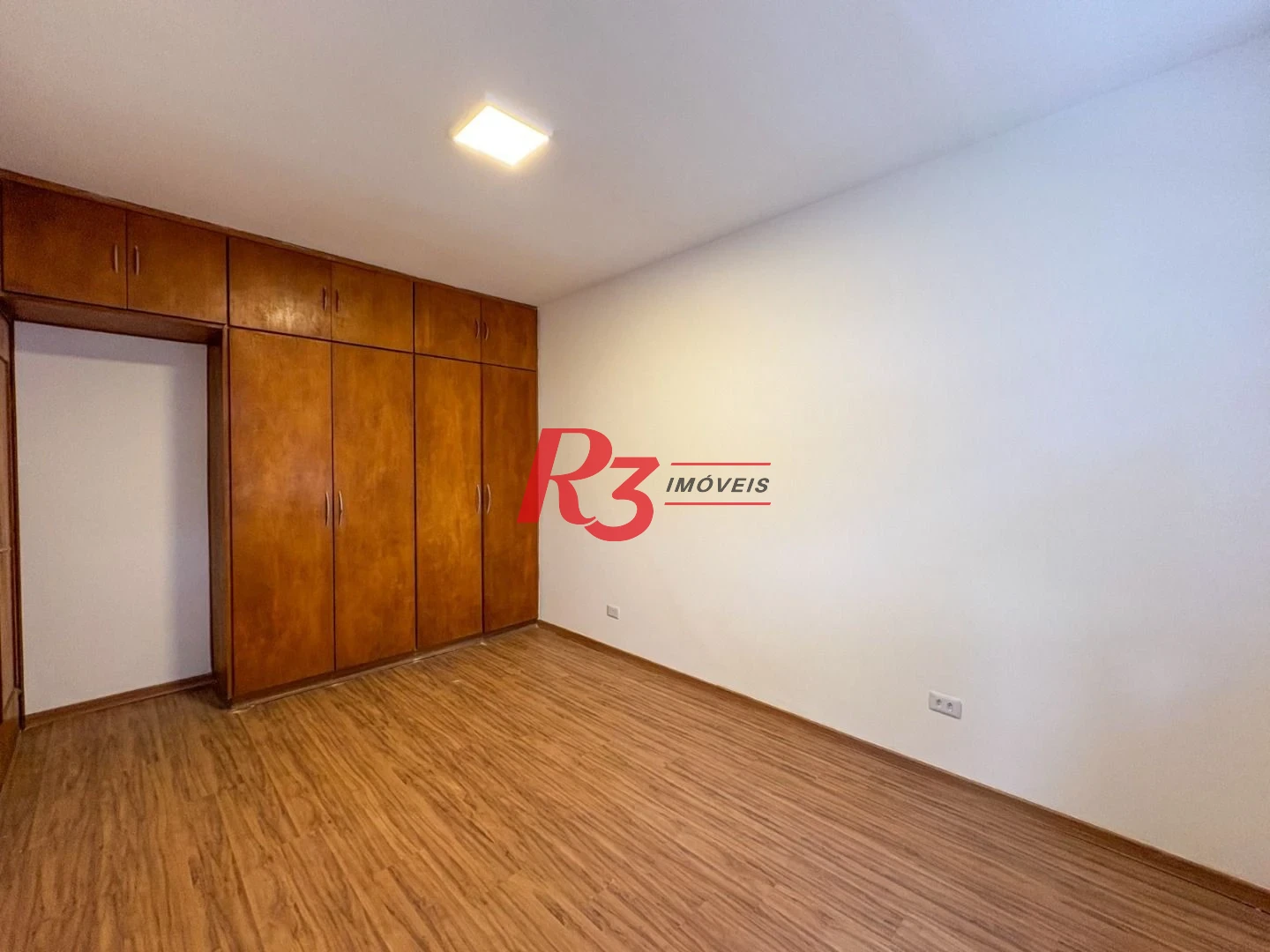 Apartamento com 2 dormitórios à venda, 89 m² por R$ 800.000,00 - Embaré - Santos/SP