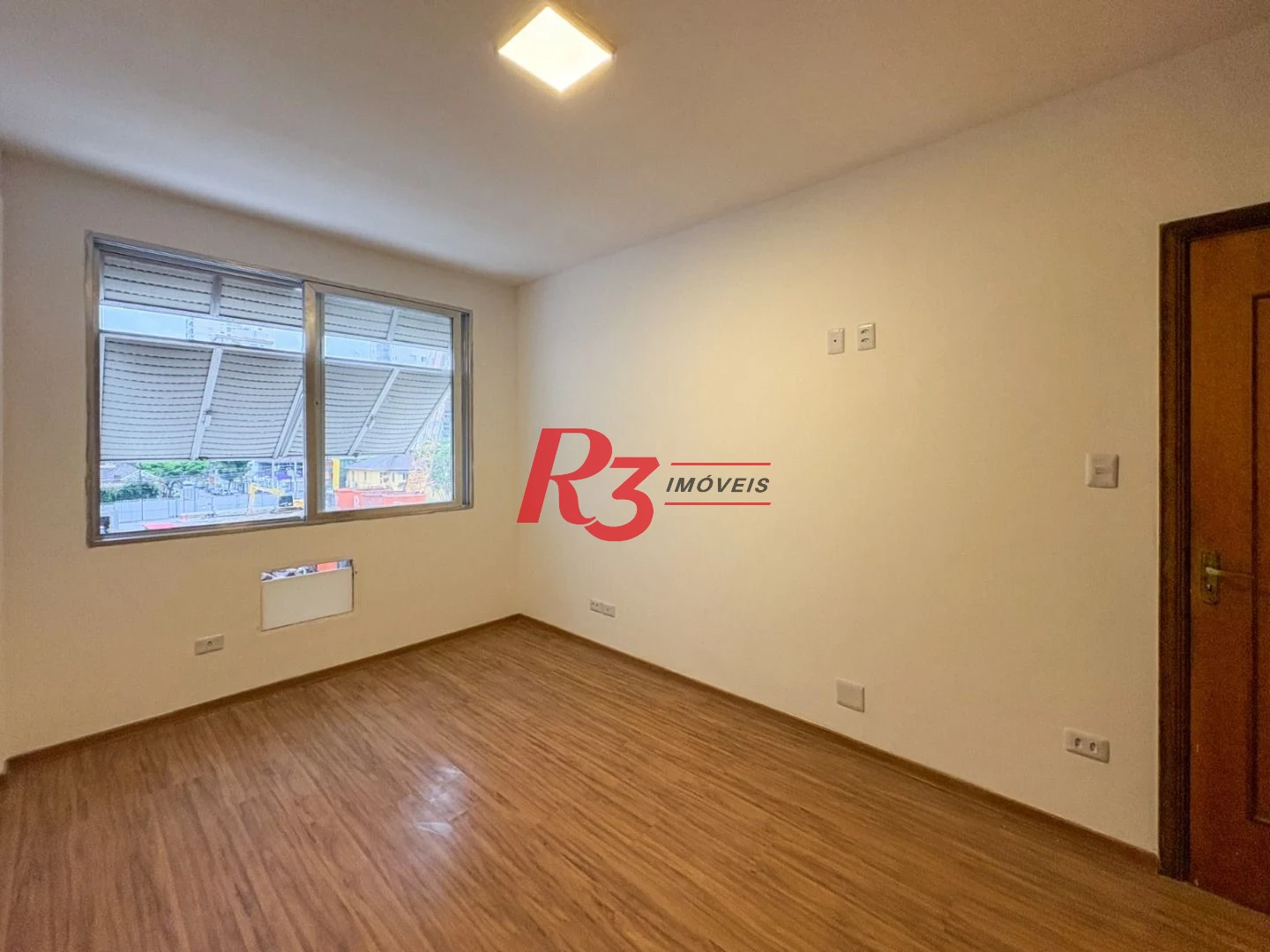 Apartamento com 2 dormitórios à venda, 89 m² por R$ 800.000,00 - Embaré - Santos/SP