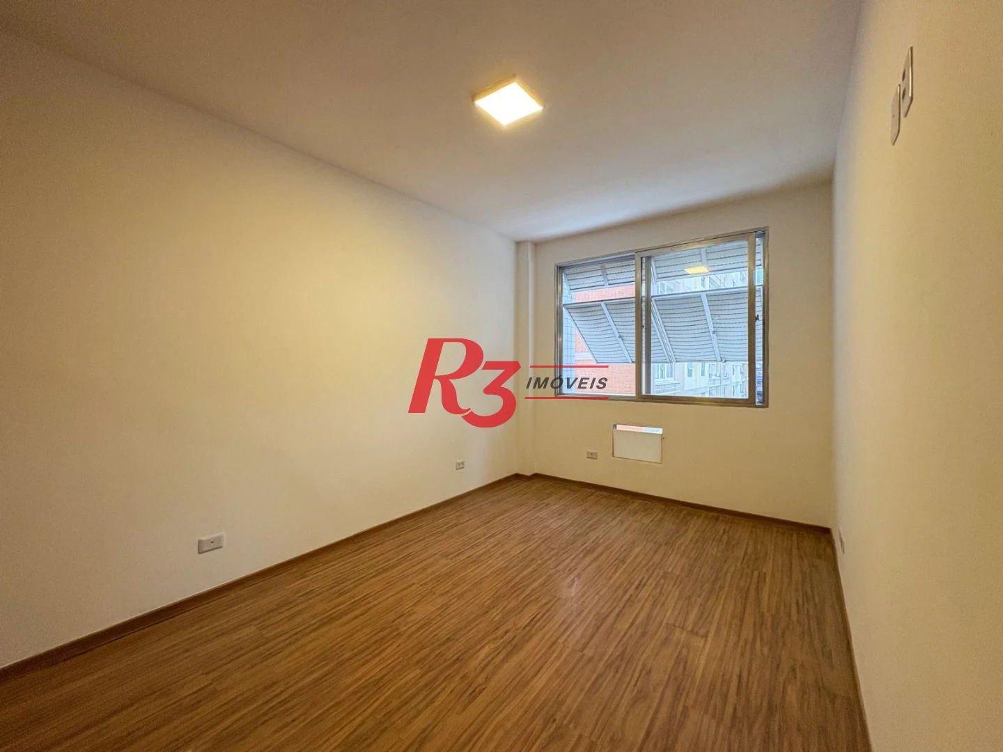 Apartamento com 2 dormitórios à venda, 89 m² por R$ 800.000,00 - Embaré - Santos/SP