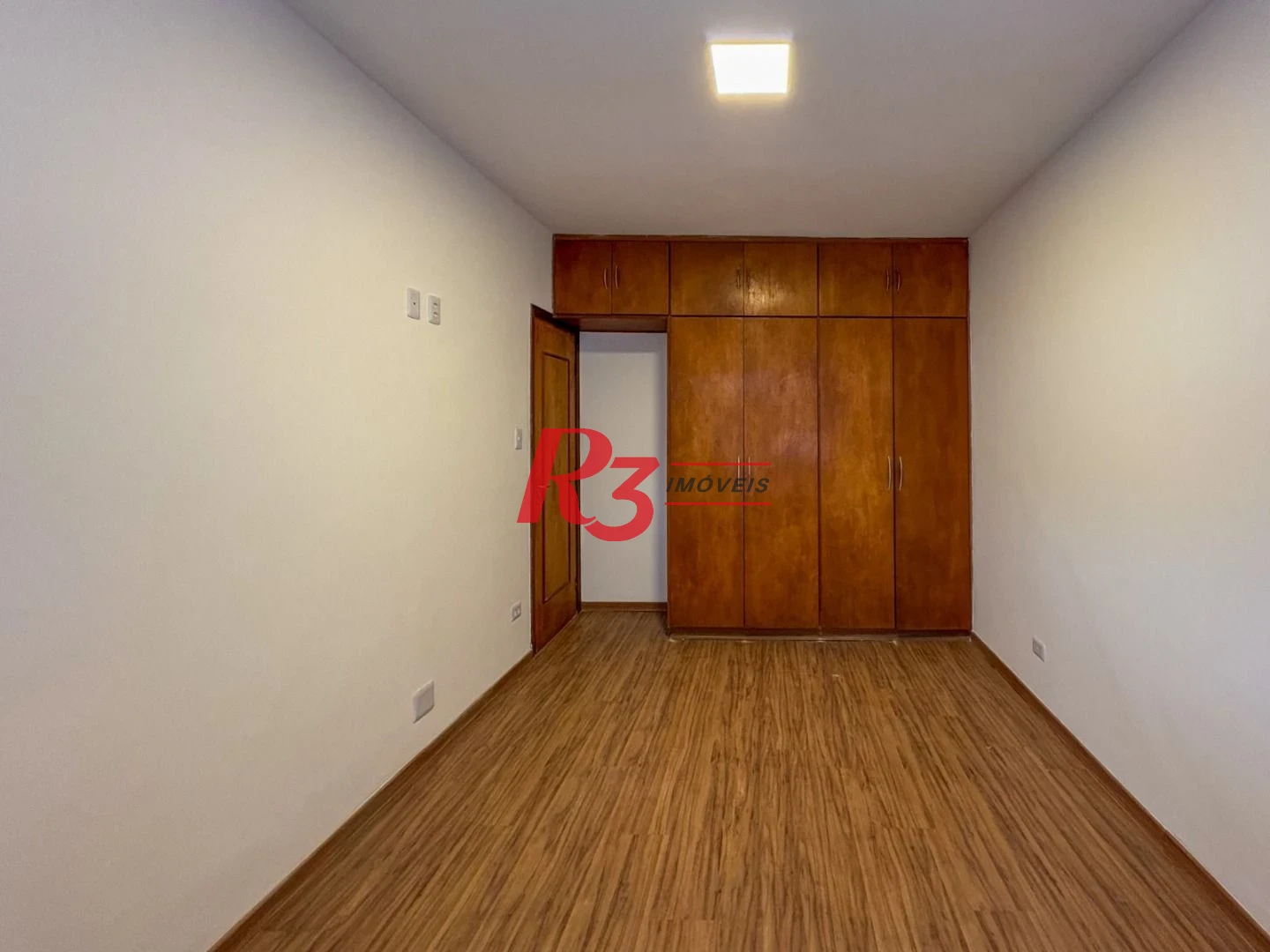 Apartamento com 2 dormitórios à venda, 89 m² por R$ 800.000,00 - Embaré - Santos/SP