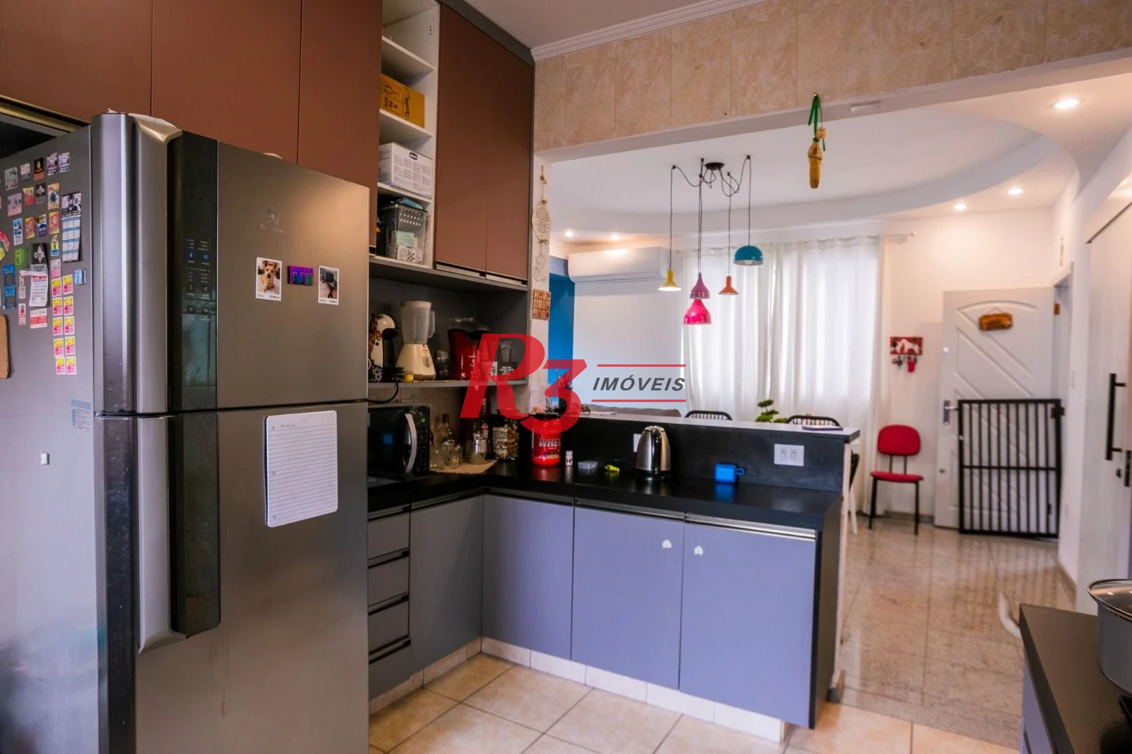 Casa com 3 dormitórios à venda, 320 m² por R$ 1.790.000,00 - Gonzaga - Santos/SP
