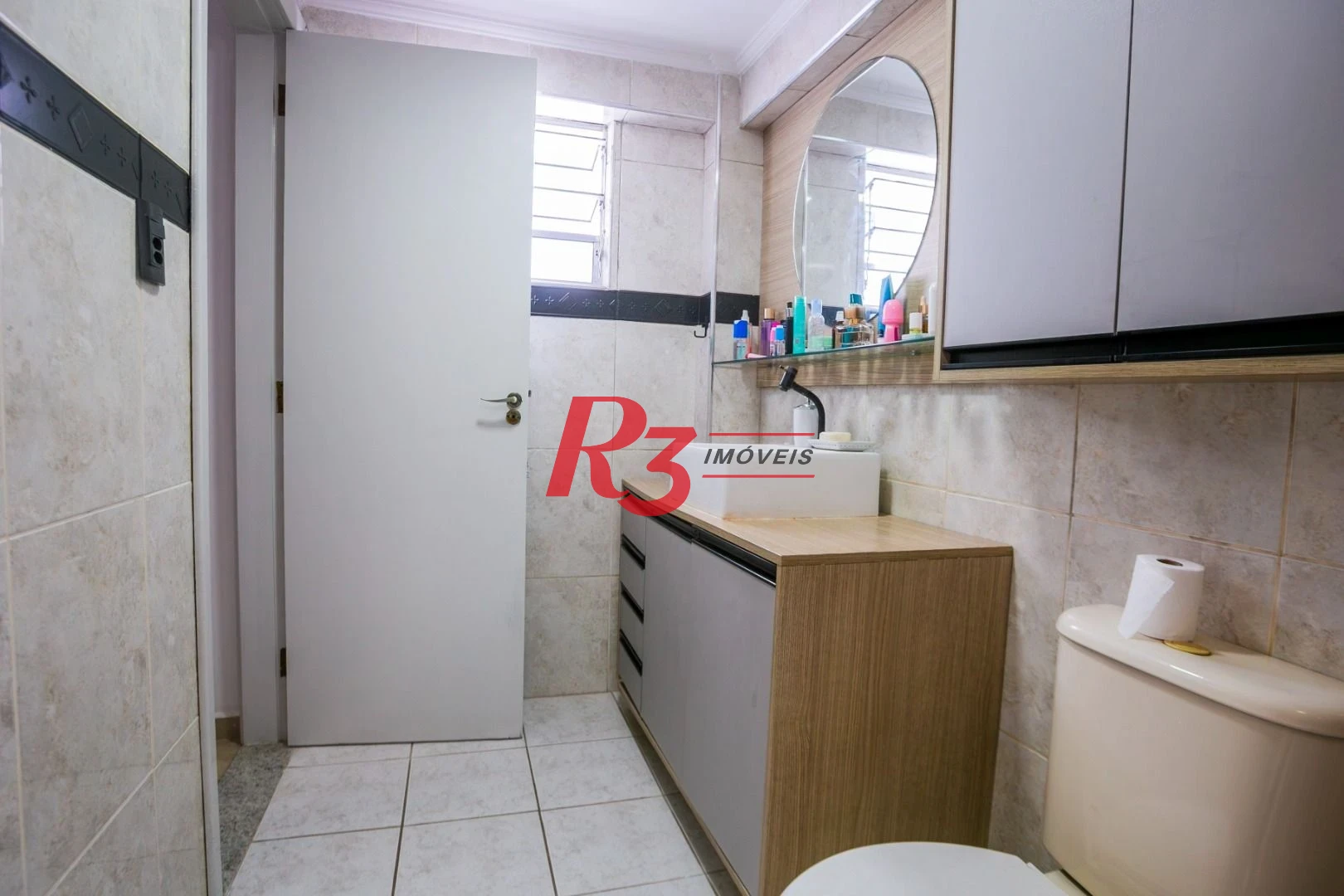 Casa com 3 dormitórios à venda, 320 m² por R$ 1.790.000,00 - Gonzaga - Santos/SP