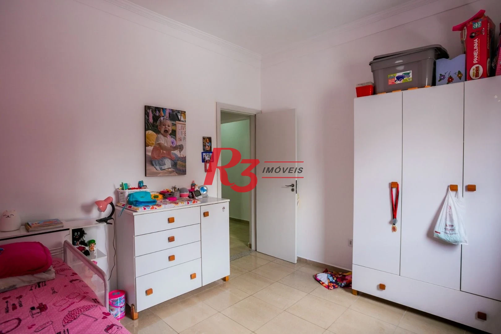 Casa com 3 dormitórios à venda, 320 m² por R$ 1.790.000,00 - Gonzaga - Santos/SP