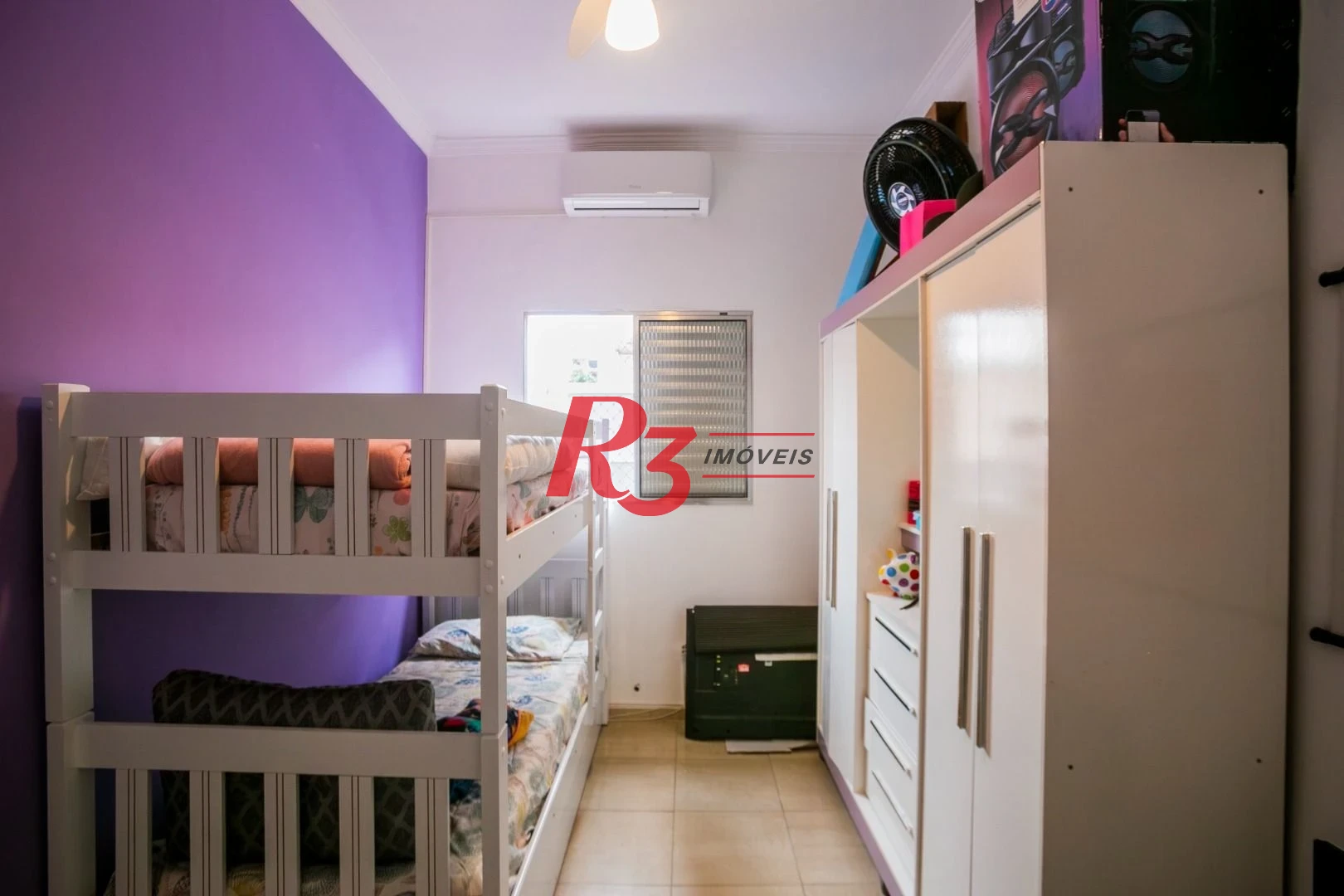 Casa com 3 dormitórios à venda, 320 m² por R$ 1.790.000,00 - Gonzaga - Santos/SP