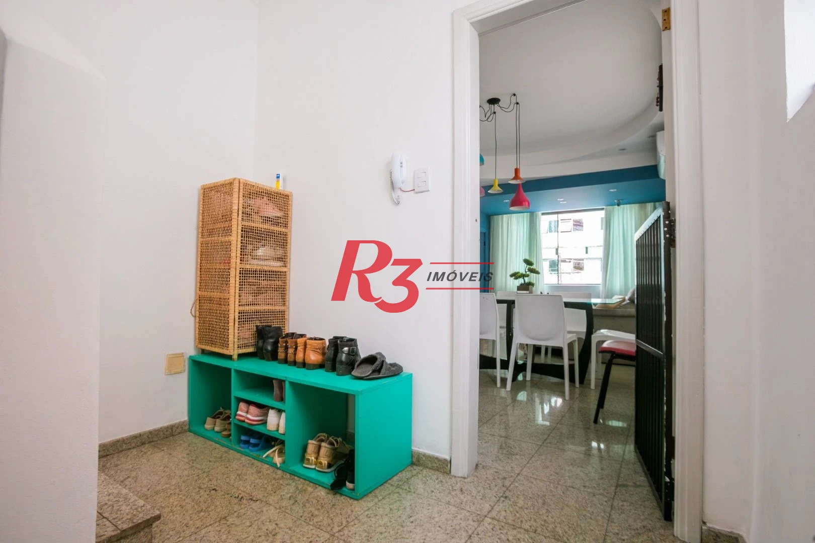 Casa com 3 dormitórios à venda, 320 m² por R$ 1.790.000,00 - Gonzaga - Santos/SP