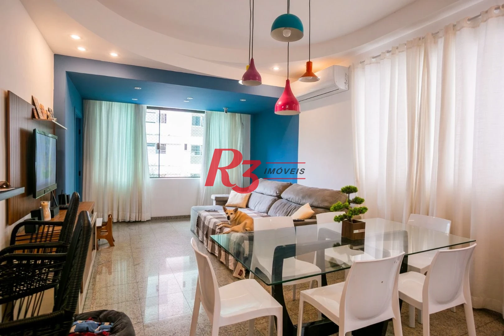 Casa com 3 dormitórios à venda, 320 m² por R$ 1.790.000,00 - Gonzaga - Santos/SP