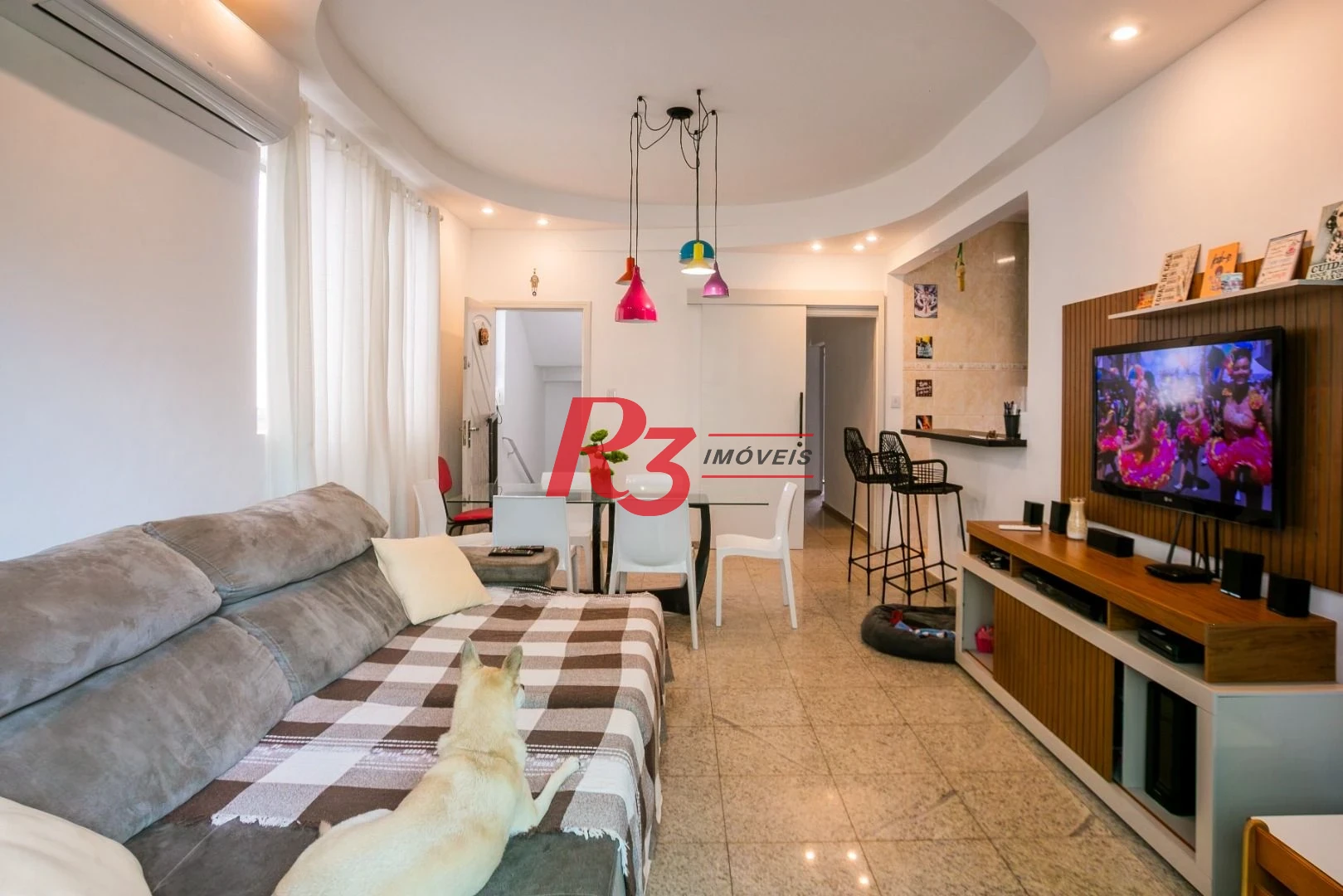 Casa com 3 dormitórios à venda, 320 m² por R$ 1.790.000,00 - Gonzaga - Santos/SP
